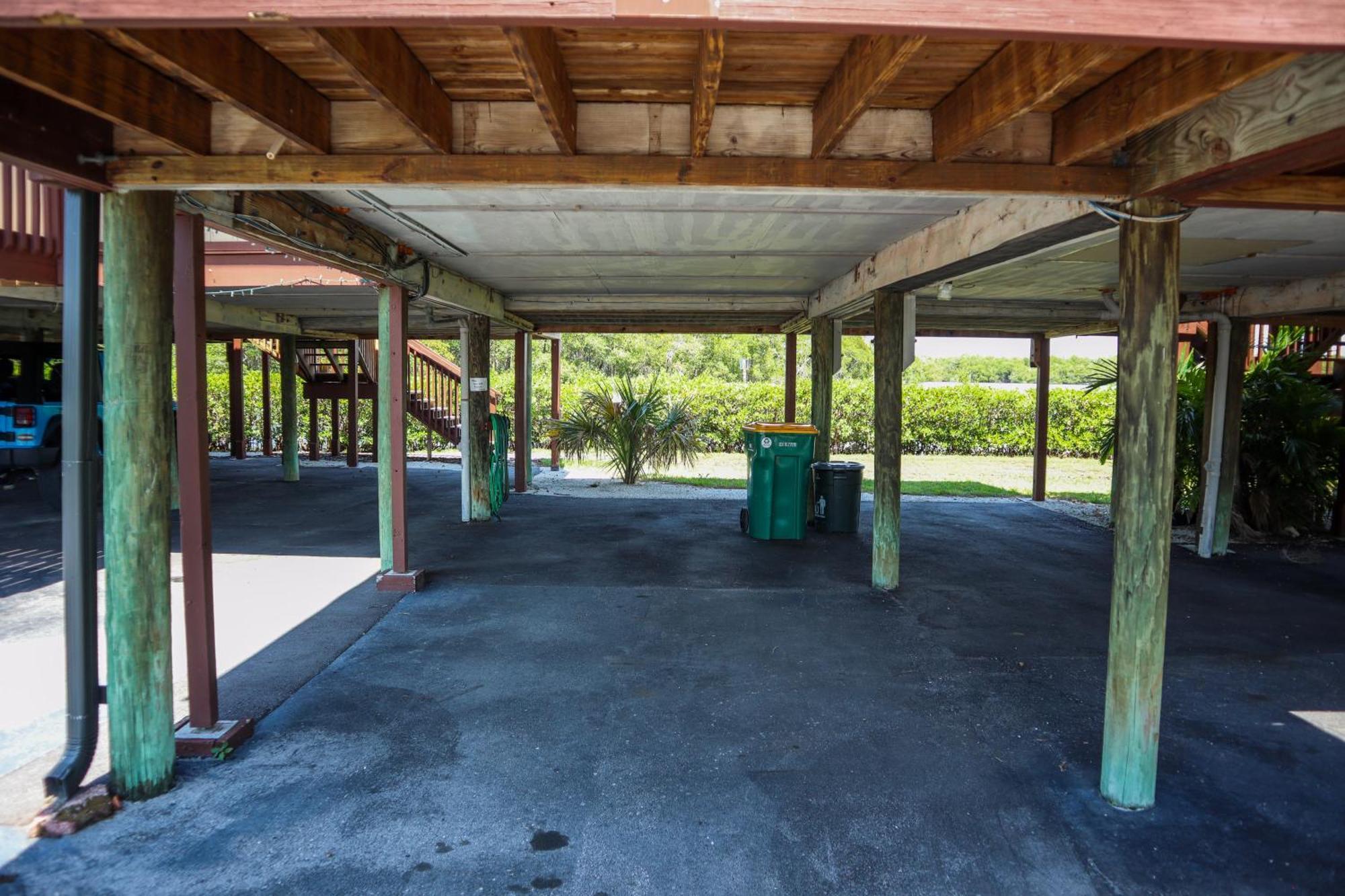 River Wilderness Waterfront Cabins Everglades City Bagian luar foto